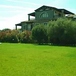 Raffaello Apartment